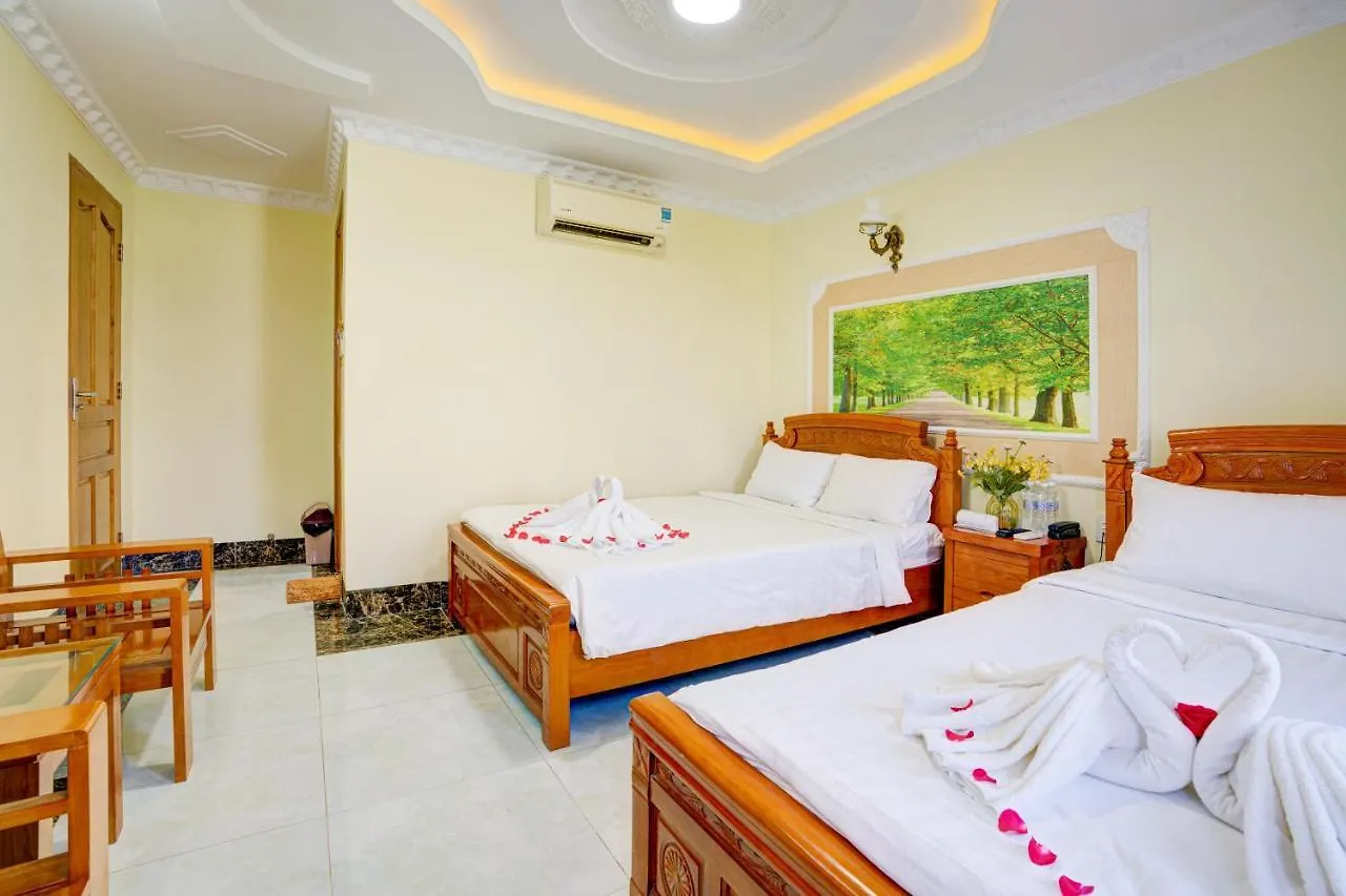 Quang Anh Hotel By The Moment Вунгтау Вьетнам