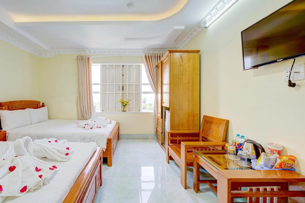 Quang Anh Hotel By The Moment Вунгтау Вьетнам