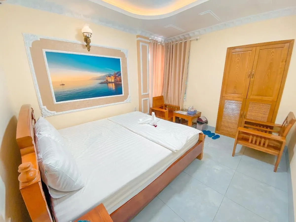 Quang Anh Hotel By The Moment Vung Tau Vietnam